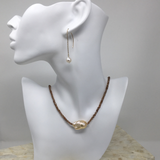 Necklaces, chokers, and lariats