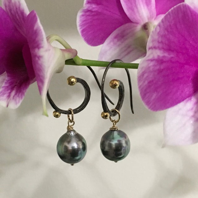 Tahitian Pearl Earrings