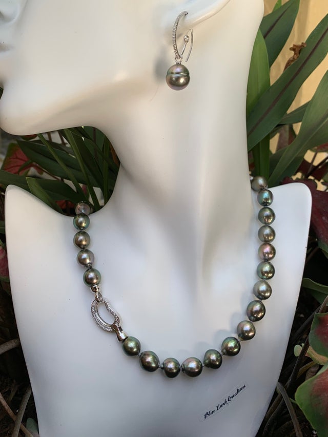 Cultured Tahitian Pearl Necklace